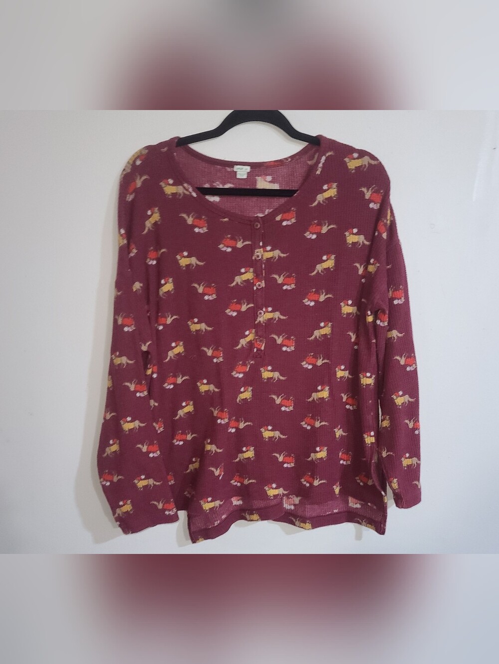 Aerie Mauve Henley Top Christmas